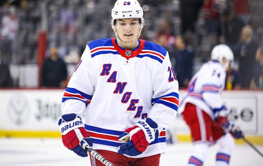 Lias Andersson Ice Hockey "data-caption =" The striker of the New York Rangers, Lias Andersson. "Data-source =" @ thehockeywriters