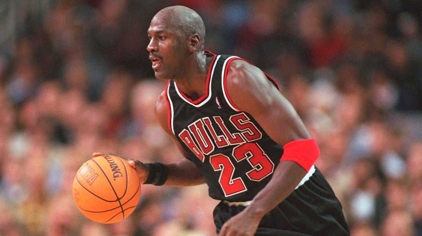 Michael Jordan Biography - CelebsWiki