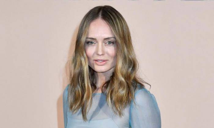 Laura Haddock Lifestyle, Wiki, Net Worth, Income, Salary, House, Cars, Favorites, Affairs, Awards, Family, Facts & Biography - Laura Haddock Lifestyle Wiki Net Worth Income Salary House Cars