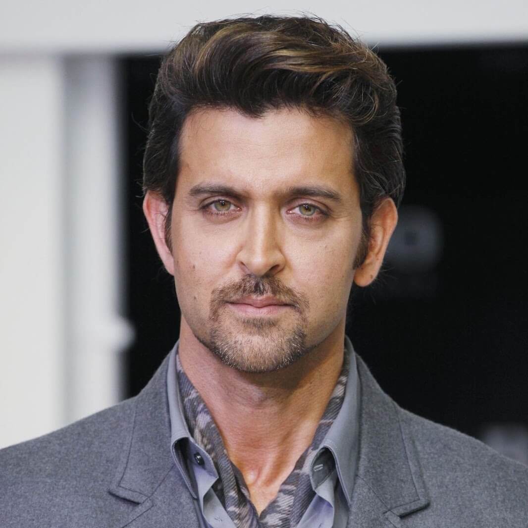 Hrithik Roshan Biography Height, Wife, Girlfriend, Family, Movies