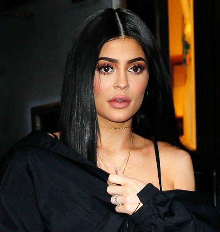 Kylie Jenner Bio, Net worth, Husband, Age, Wiki, Height, Family, Dating ...