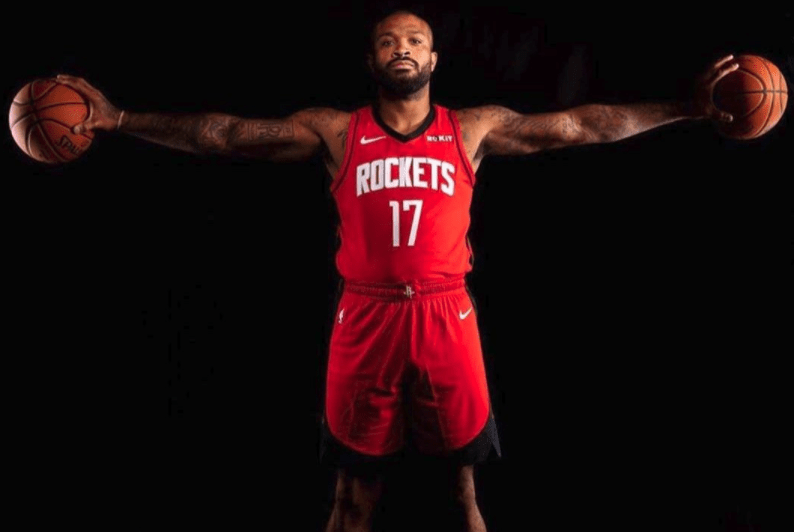 On July 6, 2017, Tucker signed a four-year $ 32 million deal with the Houston Rockets