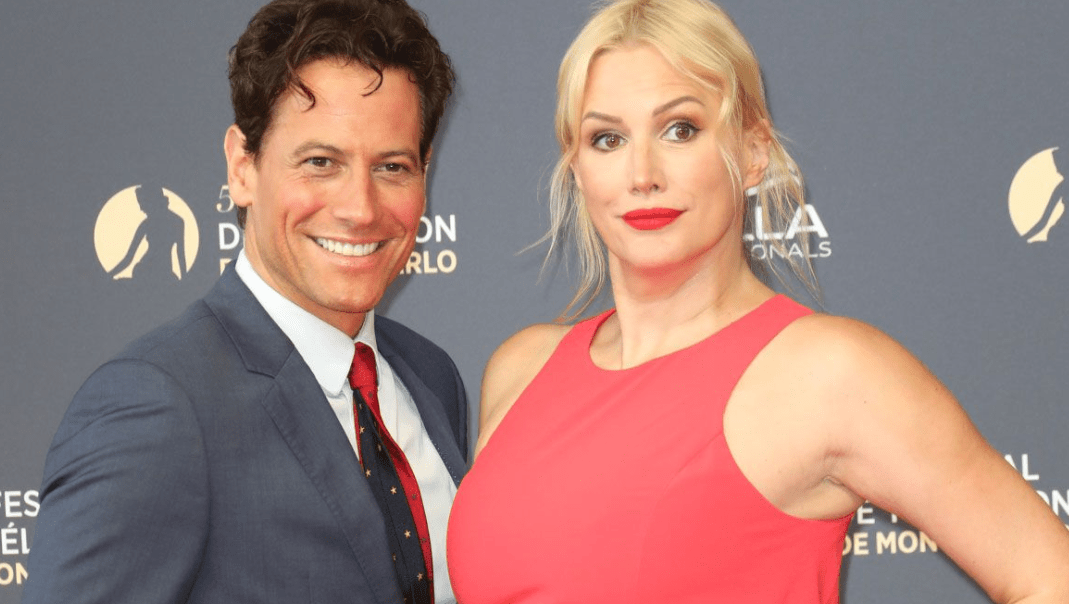 Ioan Gruffudd and his ex-wife Alice Evans