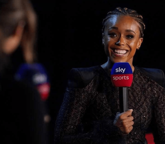 In 2016, Natasha Jonas made her television debut as a commentator on Sky Sports World Championship