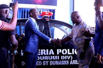 Paul Enenche makes a donation to the Police