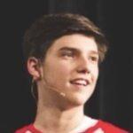 Logan Sharpe Biography: Age, Career, Family & Rise to Fame with the Sharpe Family Singers